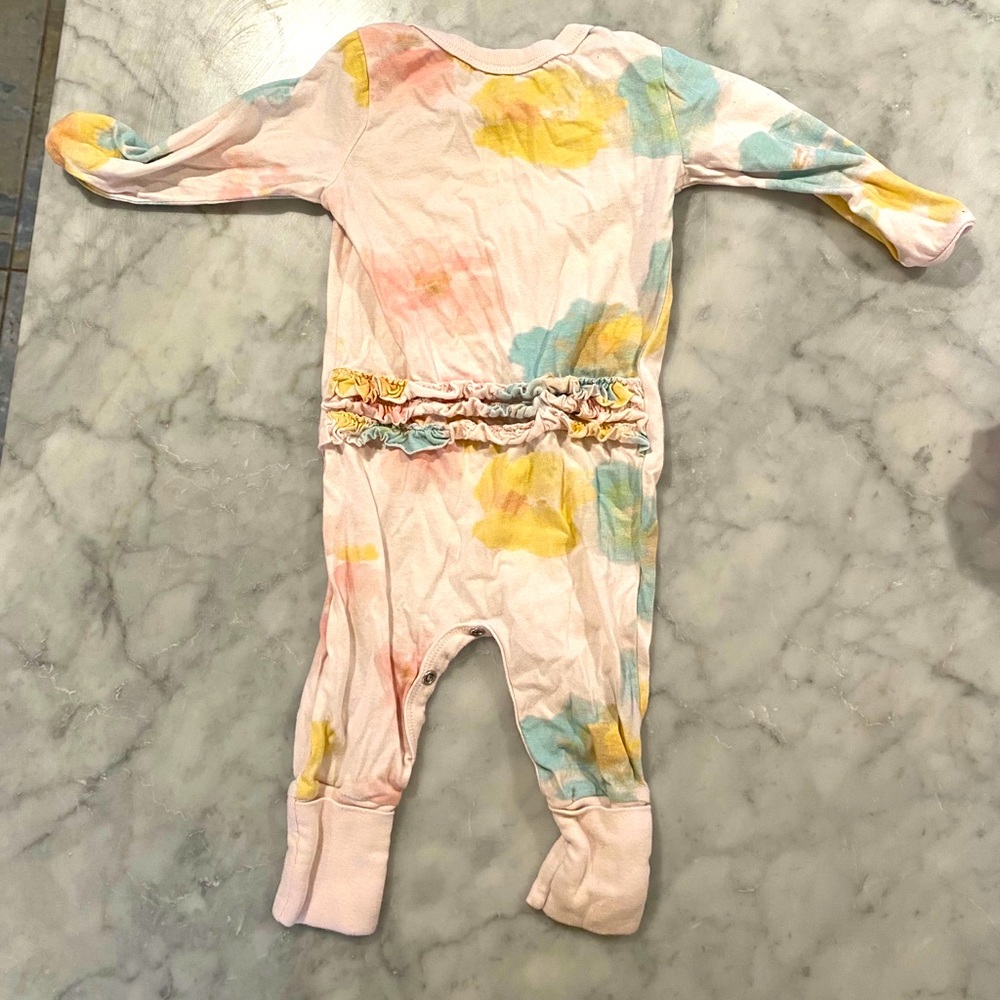 Burt’s Bees Baby Playsuit - tie dye floral 6-9 mo